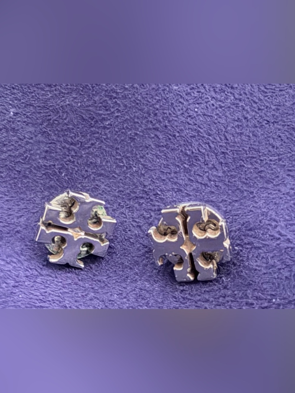 Tory Burch Eleanor Stacked 3D Logo Stud Earrings - Silver tone - Picture 3 of 6